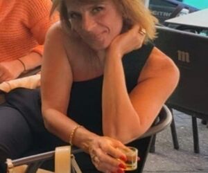 angela